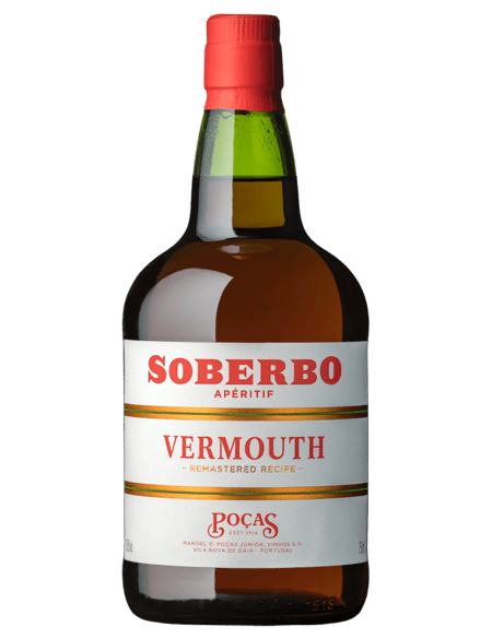 Garrafa de Vermouth Soberbo com rótulo.